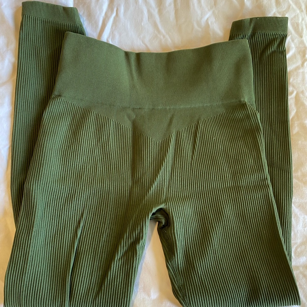 Amazon Ribbed Seamless Leggings
